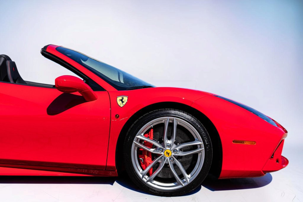 Certified 2019 Ferrari 488 Spider RWD image 17