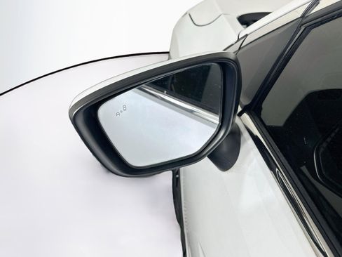 Used 2022 Mitsubishi Eclipse Cross SE FWD image 16