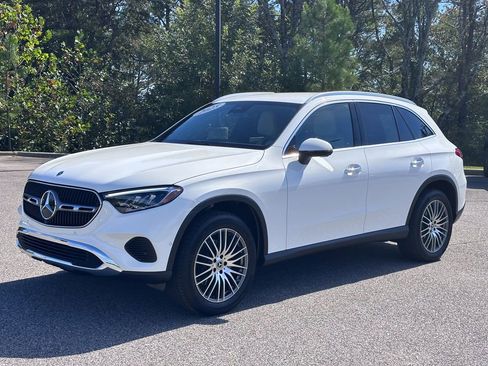 Used 2025 Mercedes-Benz GLC 300 GLC 300 image 5