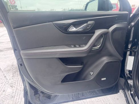 Used 2025 Chevrolet Blazer RS image 12