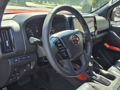 New 2025 Nissan Frontier PRO-4X w/ Pro Premium Package image 11