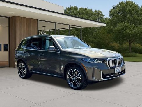 Used 2026 BMW X5 sDrive40i w/ Premium Package RWD image 5