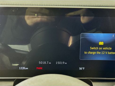 Used 2023 Mercedes-Benz GLC 300 4MATIC image 10