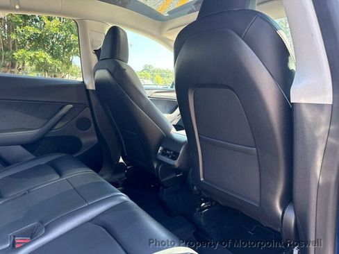 Used 2023 Tesla Model Y Long Range AWD/4WD image 20