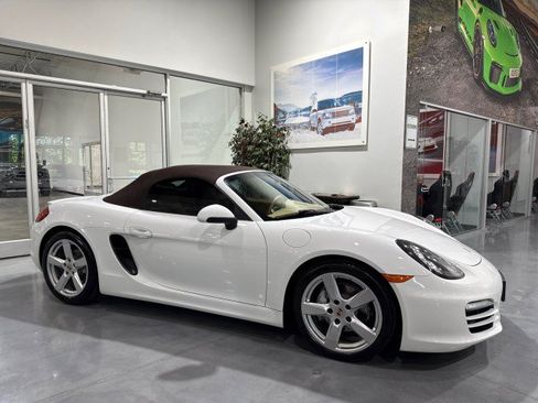 Used 2014 Porsche Boxster RWD image 7