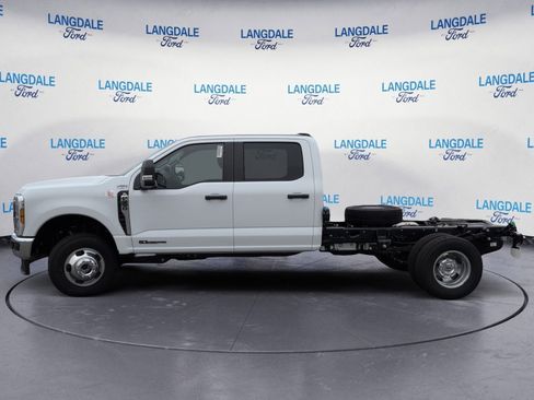 New 2026 Ford F350 XL w/ XL Chrome Package image 10