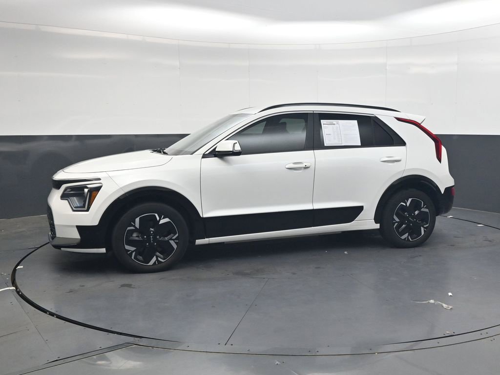 Used 2024 Kia Niro Wind FWD image 11