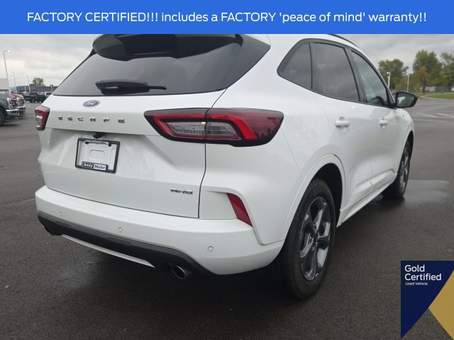 Used 2023 Ford Escape ST-Line w/ Tech Pack #1 AWD/4WD image 9