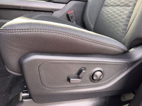 New 2026 RAM 1500 Big Horn w/ Night Edition image 22