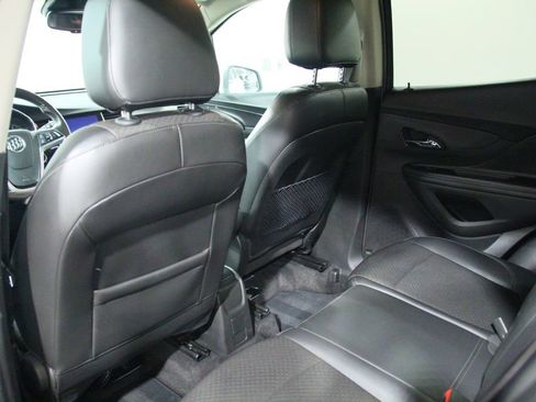 Used 2019 Buick Encore Preferred AWD/4WD image 26