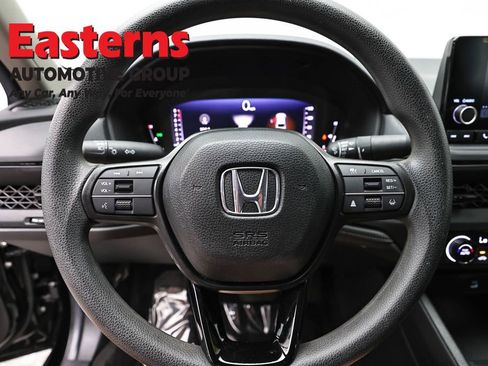 Used 2025 Honda Accord LX image 10