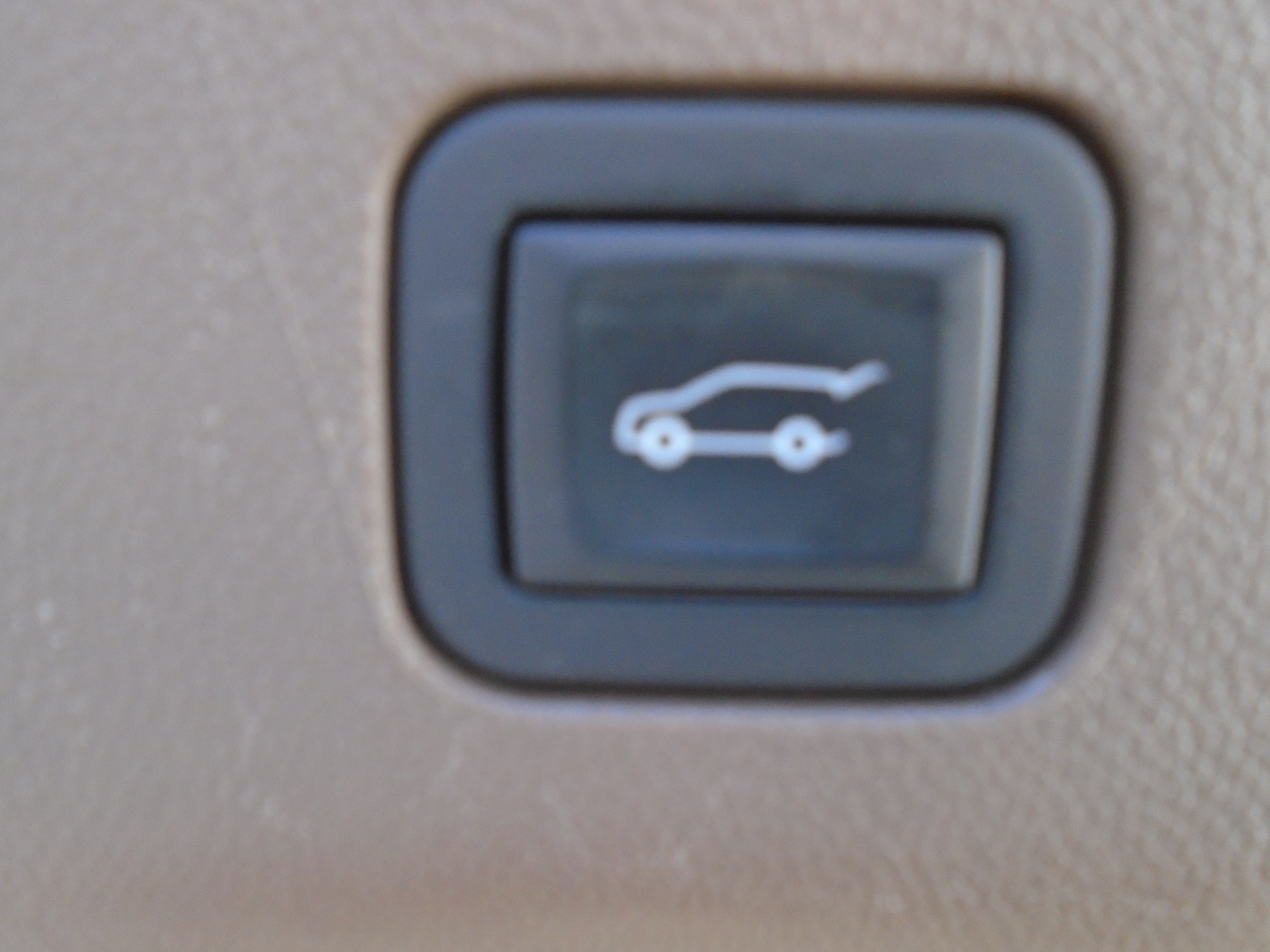 Used 2023 GMC Yukon Denali AWD/4WD image 44