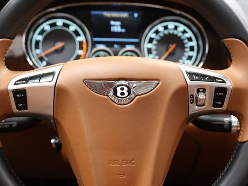 Used 2015 Bentley Flying Spur V8 AWD/4WD image 23