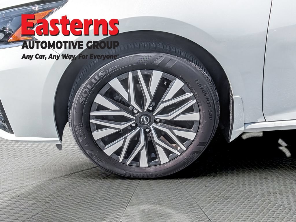 Used 2024 Nissan Altima 2.5 SV AWD/4WD image 28