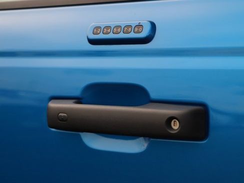 Used 2023 Ford Bronco Big Bend image 10