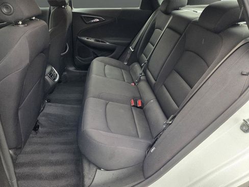 Used 2023 Chevrolet Malibu LT FWD image 12