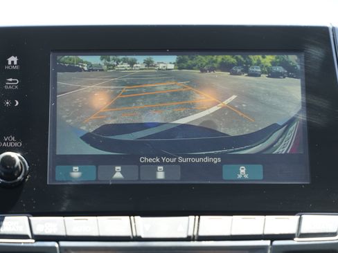 Used 2024 Honda Odyssey Touring image 16