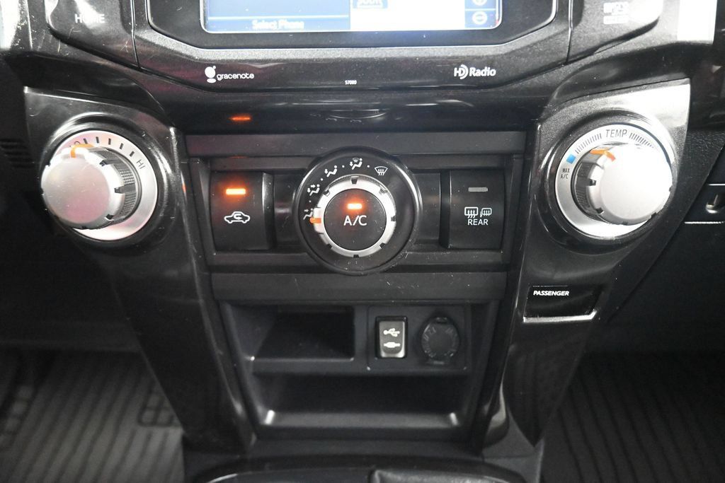 Used 2015 Toyota 4Runner Trail Premium AWD/4WD image 21