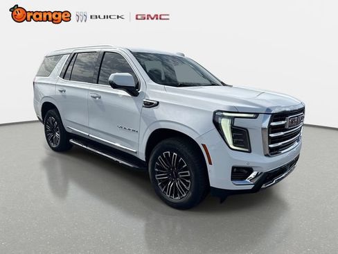 Used 2025 GMC Yukon Elevation RWD image 1