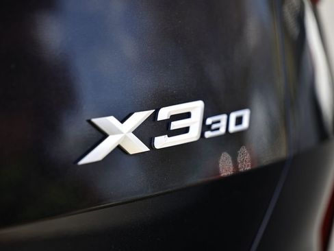 Certified 2025 BMW X3 xDrive30i w/ Premium Package AWD/4WD image 10