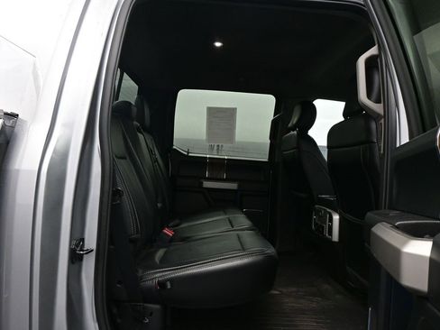 Used 2020 Ford F150 Lariat image 11