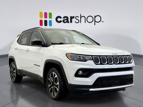 Used 2022 Jeep Compass Limited image 7