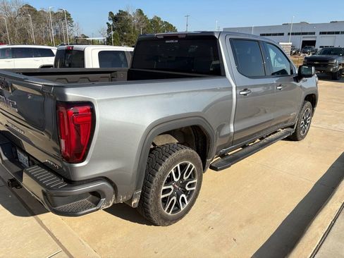 Used 2021 GMC Sierra 1500 AT4 image 4