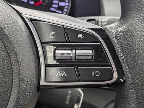 Used 2023 Kia Forte LXS w/ LXS Technology Package image 23