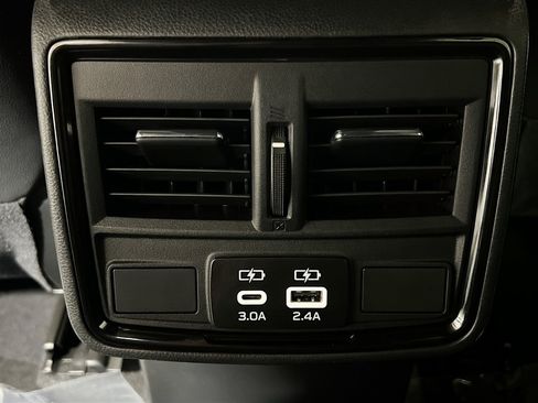 Used 2025 Subaru Forester Sport w/ Popular Package #1 AWD/4WD image 18