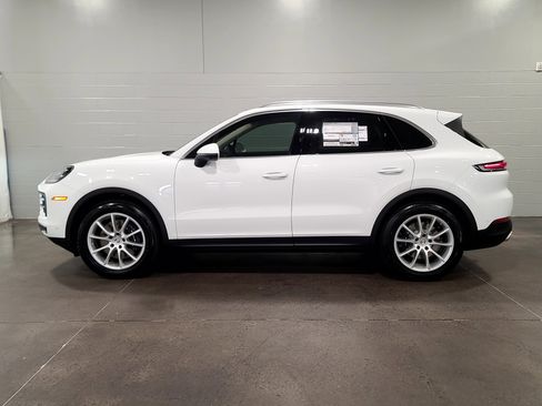 New 2026 Porsche Cayenne image 2