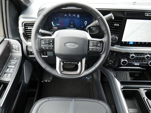 New 2026 Ford F250 Platinum AWD/4WD image 18