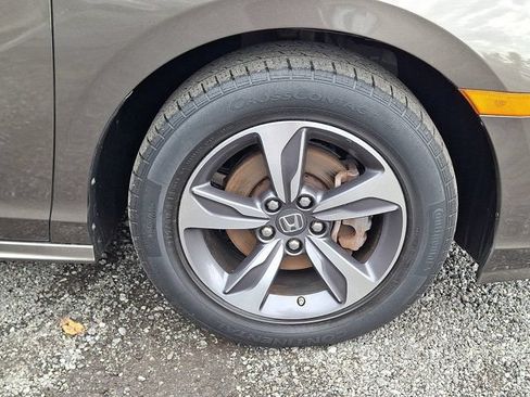 Used 2018 Honda Odyssey Touring image 11