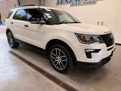 Used 2019 Ford Explorer Sport AWD/4WD image 2