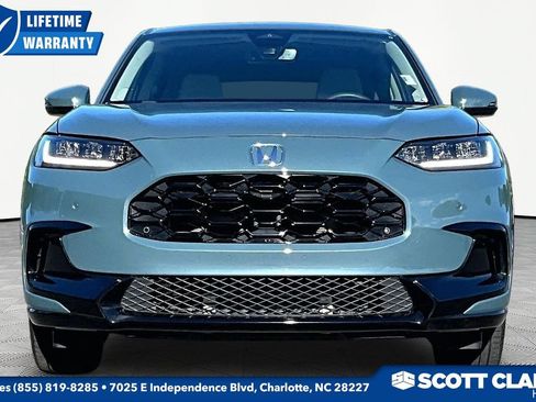 Used 2024 Honda HR-V EX-L image 2