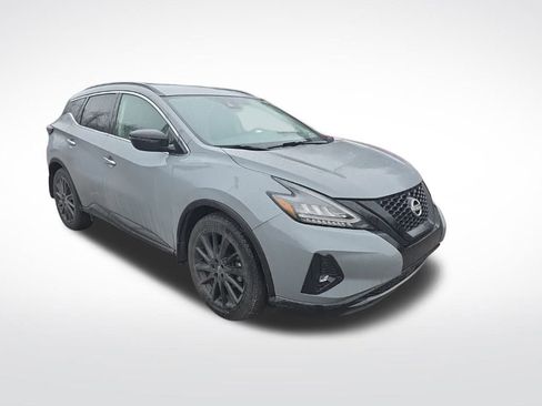 Used 2023 Nissan Murano SV w/ SV Midnight Edition Package image 3