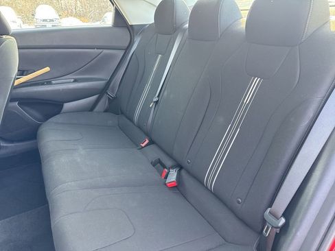 Used 2023 Hyundai Elantra SEL image 27