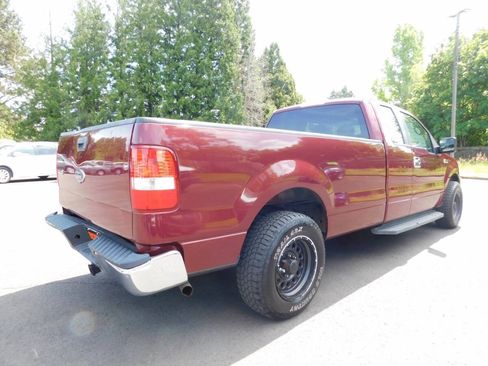 Used 2005 Ford F150 XLT RWD image 2
