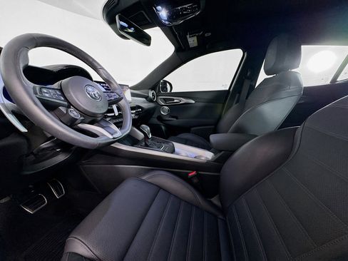 Used 2024 Alfa Romeo Tonale Veloce image 21