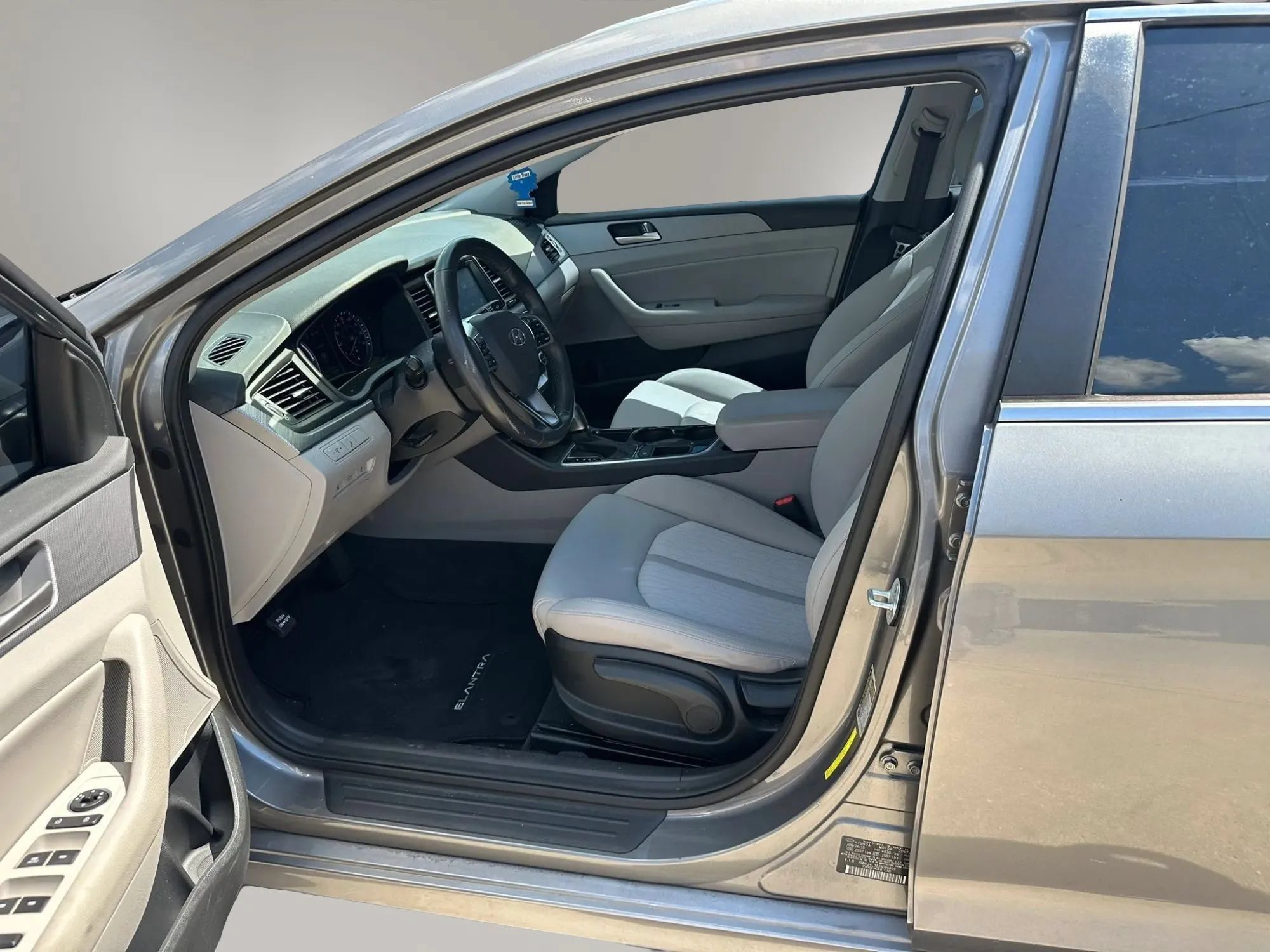 Used 2018 Hyundai Sonata SE FWD image 7