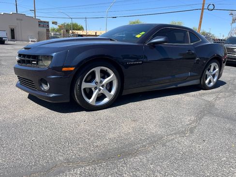 Used 2013 Chevrolet Camaro SS RWD image 10