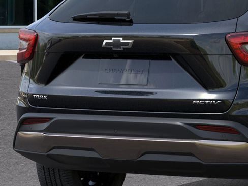 New 2026 Chevrolet Trax ACTIV w/ Driver Confidence Package image 14
