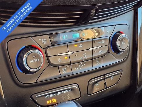 Used 2017 Ford Escape SE w/ Equipment Group 201A image 25