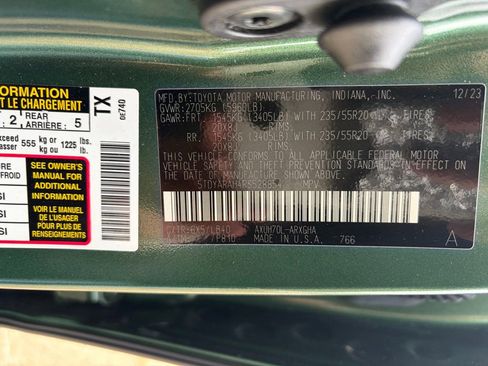 Used 2024 Toyota Highlander Limited image 42