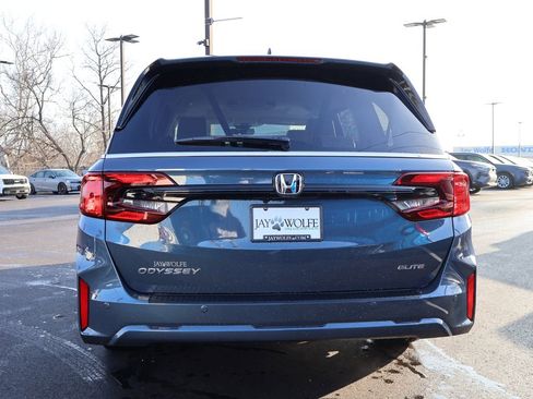 New 2026 Honda Odyssey Elite image 5
