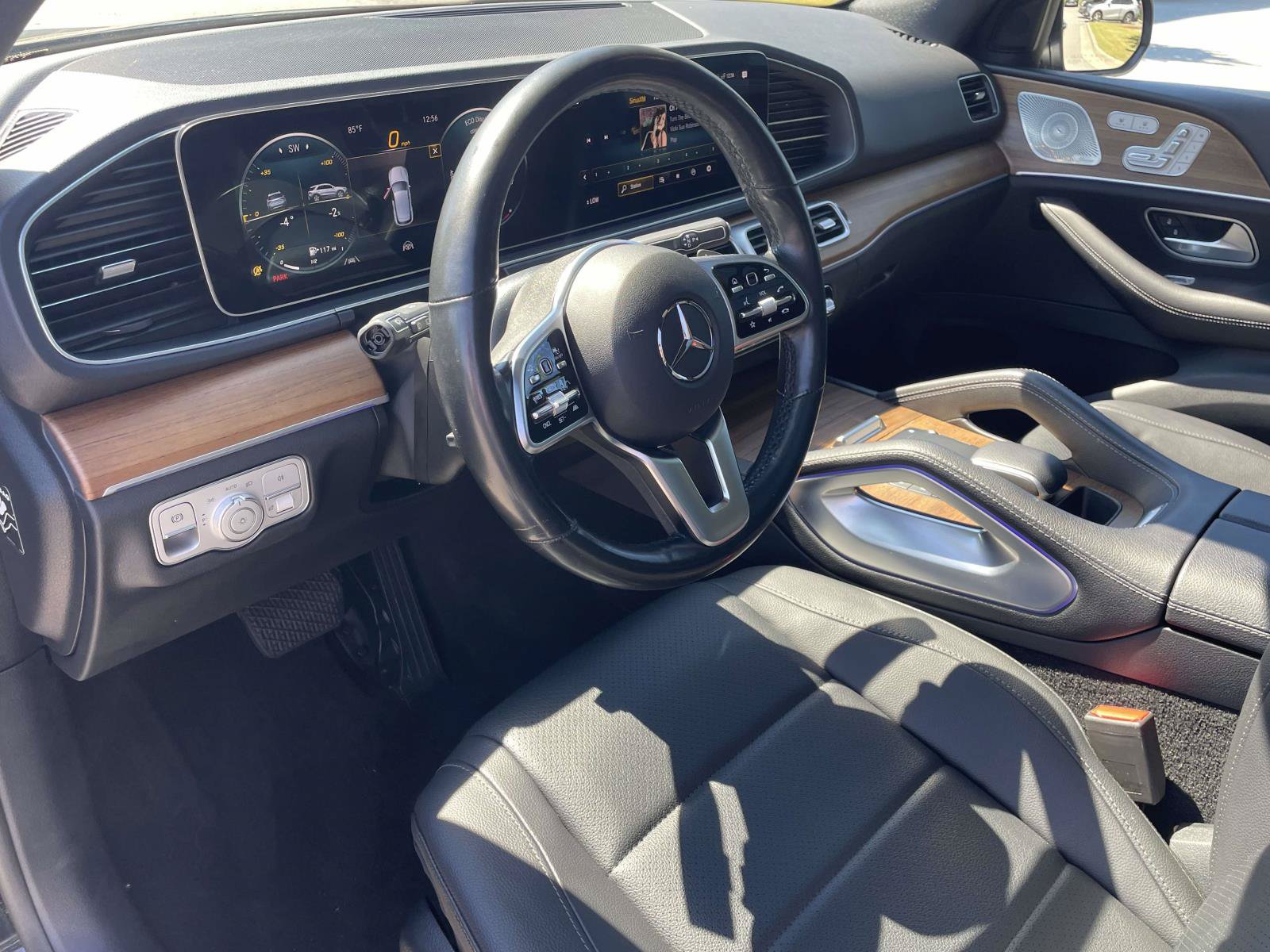 Used 2022 Mercedes-Benz GLE 350 4MATIC image 15