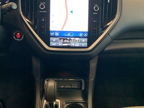 Certified 2024 Subaru Ascent Onyx Edition Limited AWD/4WD image 9