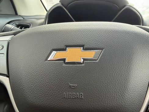 Used 2022 Chevrolet Colorado LT w/ Fleet Safety Package RWD image 15