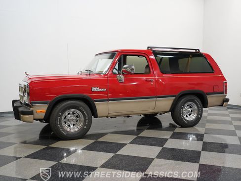 Used 1992 Dodge Ramcharger LE image 6