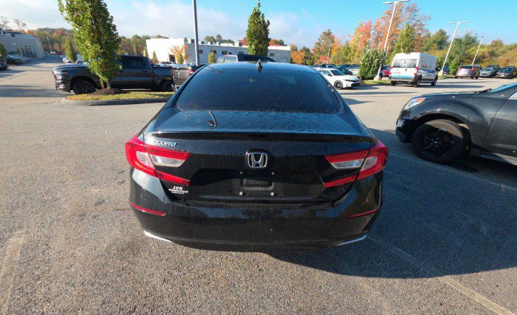 Used 2018 Honda Accord EX-L image 11