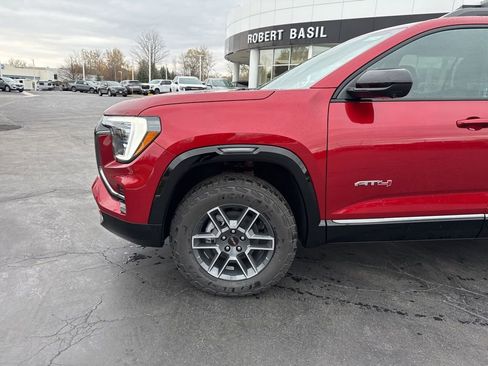 New 2026 GMC Terrain AT4 image 5
